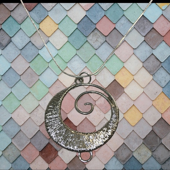 Necklace Sterling Silver 925. Silver Swirl - Picture 3 of 8